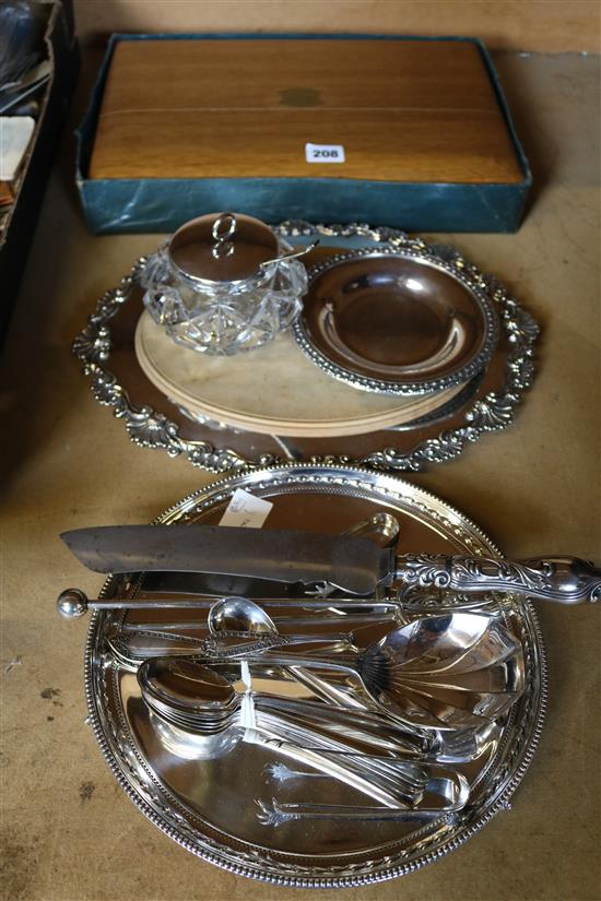Silver plated fish eaters, bread board, salver etc.